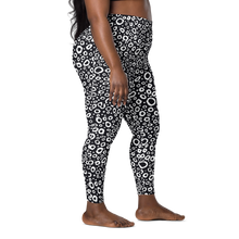 Load image into Gallery viewer, Ocean-themed pocket leggings for aqua aerobics and water sports