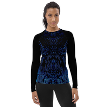Load image into Gallery viewer, Giant Clam Women's Scuba Rash Guard