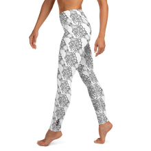 Load image into Gallery viewer, Octopus Sea Leggings - High Waist - Scuba Sisters Diving Apparel