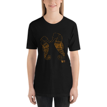 Load image into Gallery viewer, Smooching Seahorses Tee - Unisex - Scuba Sisters Diving Apparel