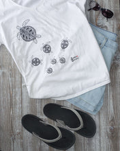 Load image into Gallery viewer, Turtle Crossing Tee - Unisex - Scuba Sisters Diving Apparel