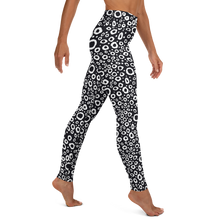 Load image into Gallery viewer, Spotted Eagle Ray Leggings - High Waist
