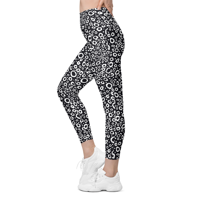 Spotted Eagle Ray Pocket Leggings made from recycled fabric