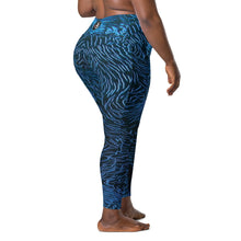 Load image into Gallery viewer, Giant Clam Pocket Leggings