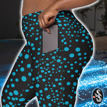 Load image into Gallery viewer, Beautiful Bioluminescence Pocket Leggings for water sports, scuba, snorkeling