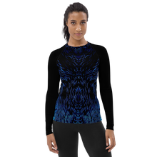 Load image into Gallery viewer, Giant Clam Women&#39;s Scuba Rash Guard