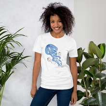 Load image into Gallery viewer, Blue Jellies Tee - Unisex - Scuba Sisters Diving Apparel