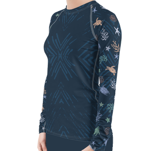 Turtle Rash Guard Ocean of Turtles Women's Rash Guard | Scuba Sisters