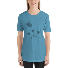 Load image into Gallery viewer, Turtle Crossing Tee - Unisex - Scuba Sisters Diving Apparel